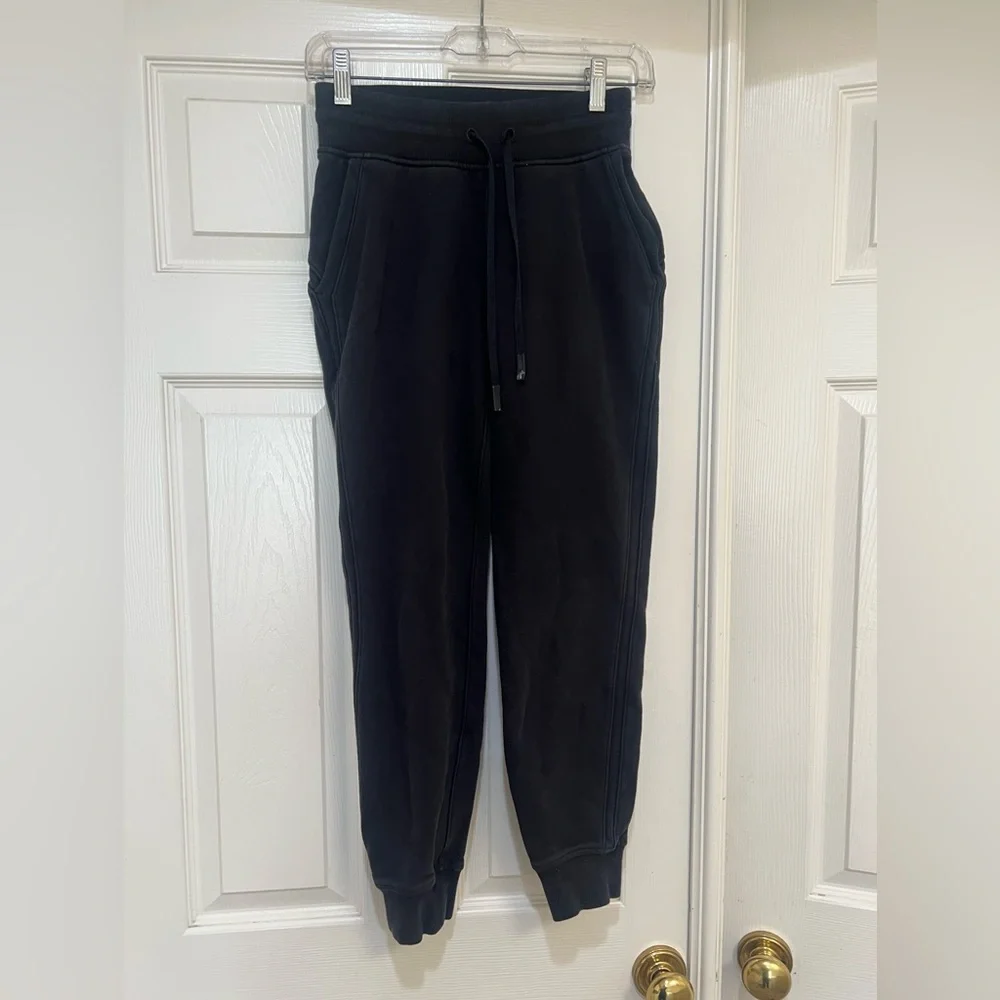 Lululemon‎ Women's Ready To Rulu Crop Joggers Pants black size 2